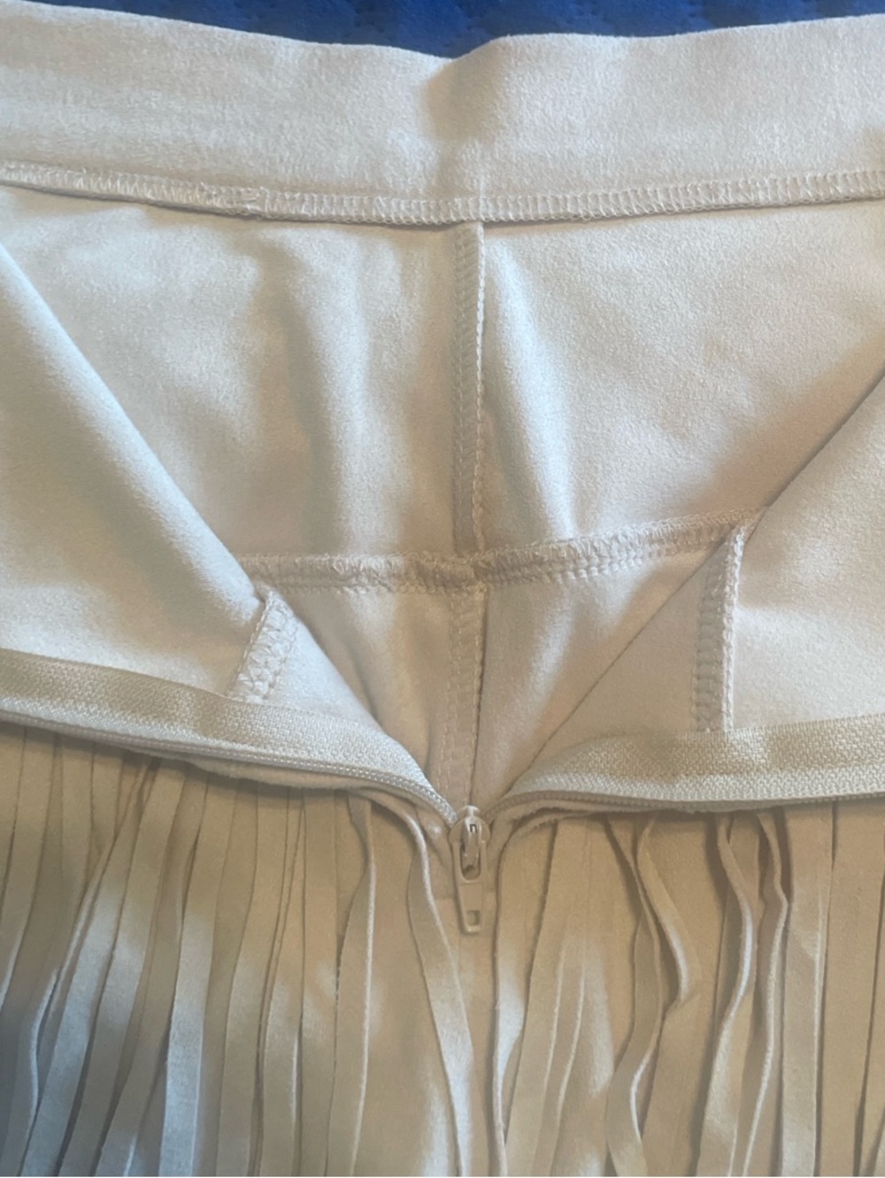 Blue Rain Faux Suede Cream Fringed Drop Waist Mini Skirt Medium - Picture 3 of 6